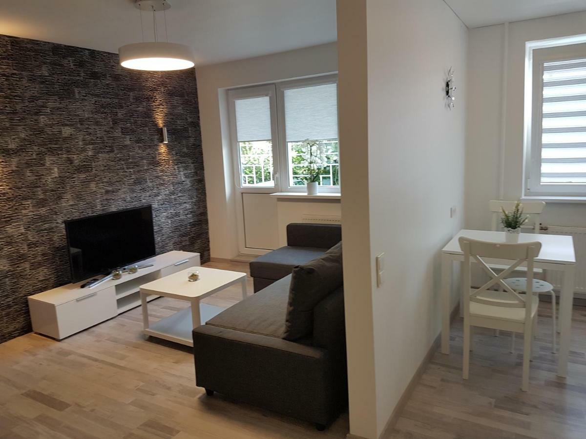 J&E Neries Apartment Kaunas Buitenkant foto
